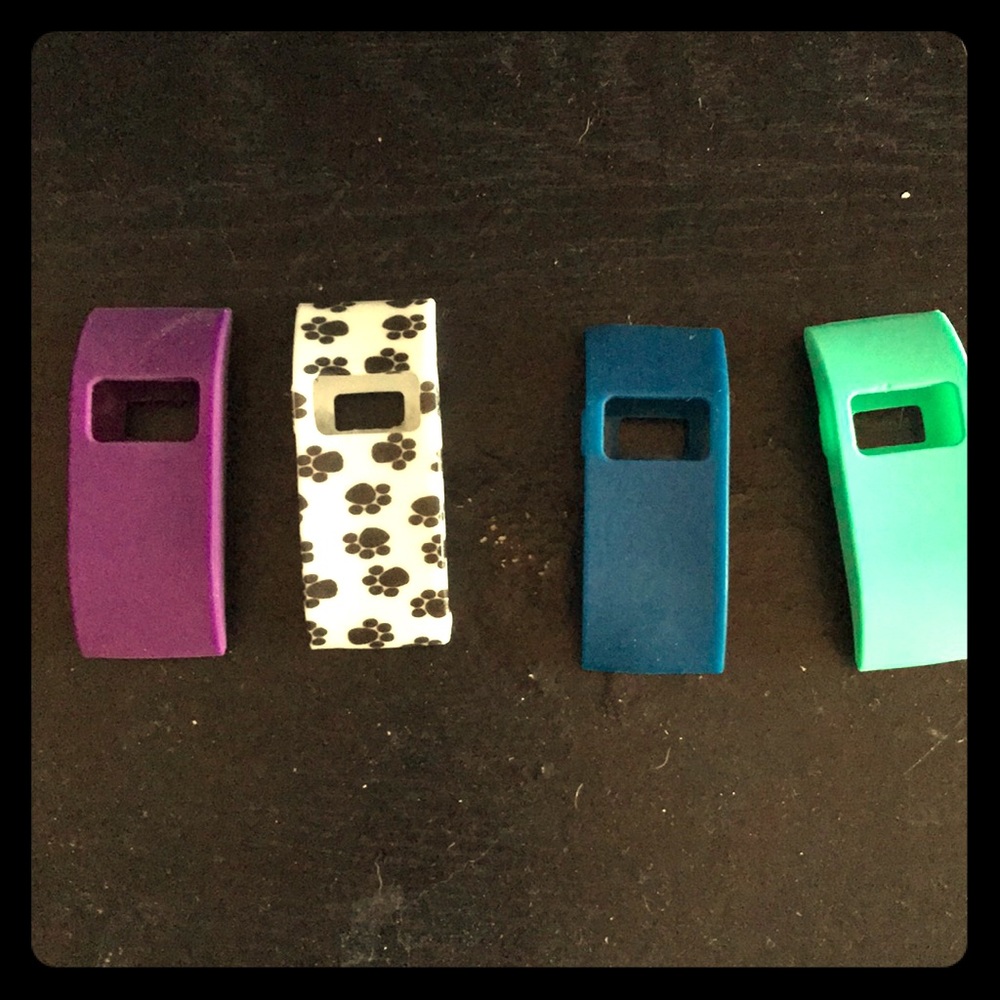 Never used Fitbit hr protector bands